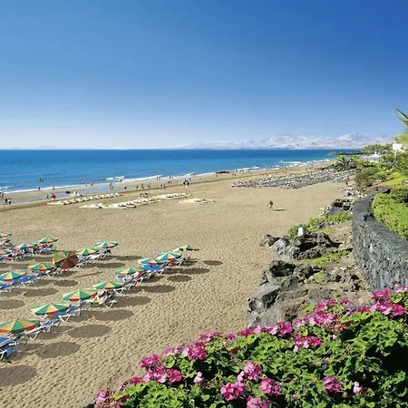 & Terrace 4c - Arrecife, Lanzarote - Free Parking Apartment