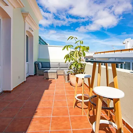 & Terrace 4c - Arrecife, Lanzarote - Free Parking Apartment