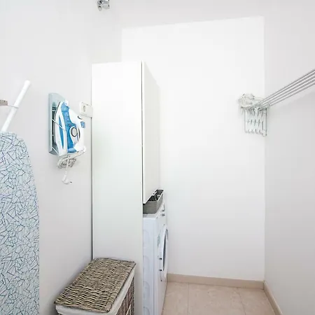 Apartment & Terrace 4c - Arrecife, Lanzarote - Free Parking *