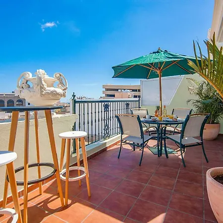 & Terrace 4c - Arrecife, Lanzarote - Free Parking Apartment